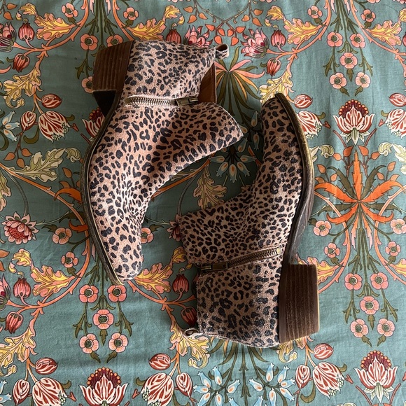 Lucky Brand Cheetah Leather Booties - Picture 2 of 10